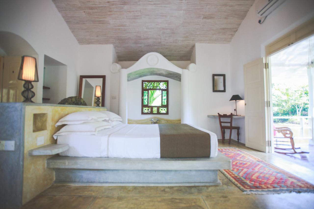 Karmel Villa Thalduwa Island - Five Bedroom Luxury Villa With Private Pool Ahangama Exteriör bild