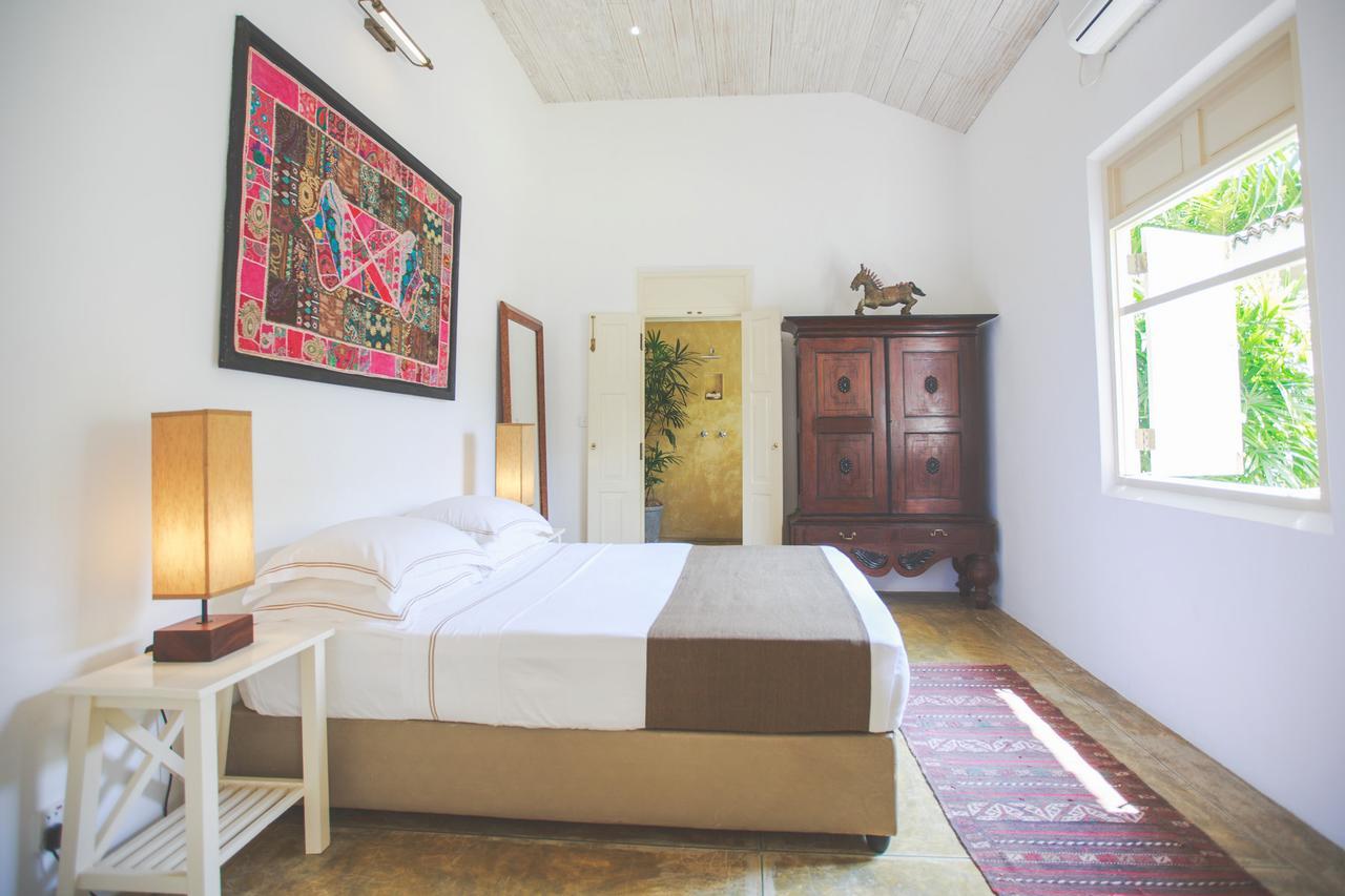 Karmel Villa Thalduwa Island - Five Bedroom Luxury Villa With Private Pool Ahangama Exteriör bild