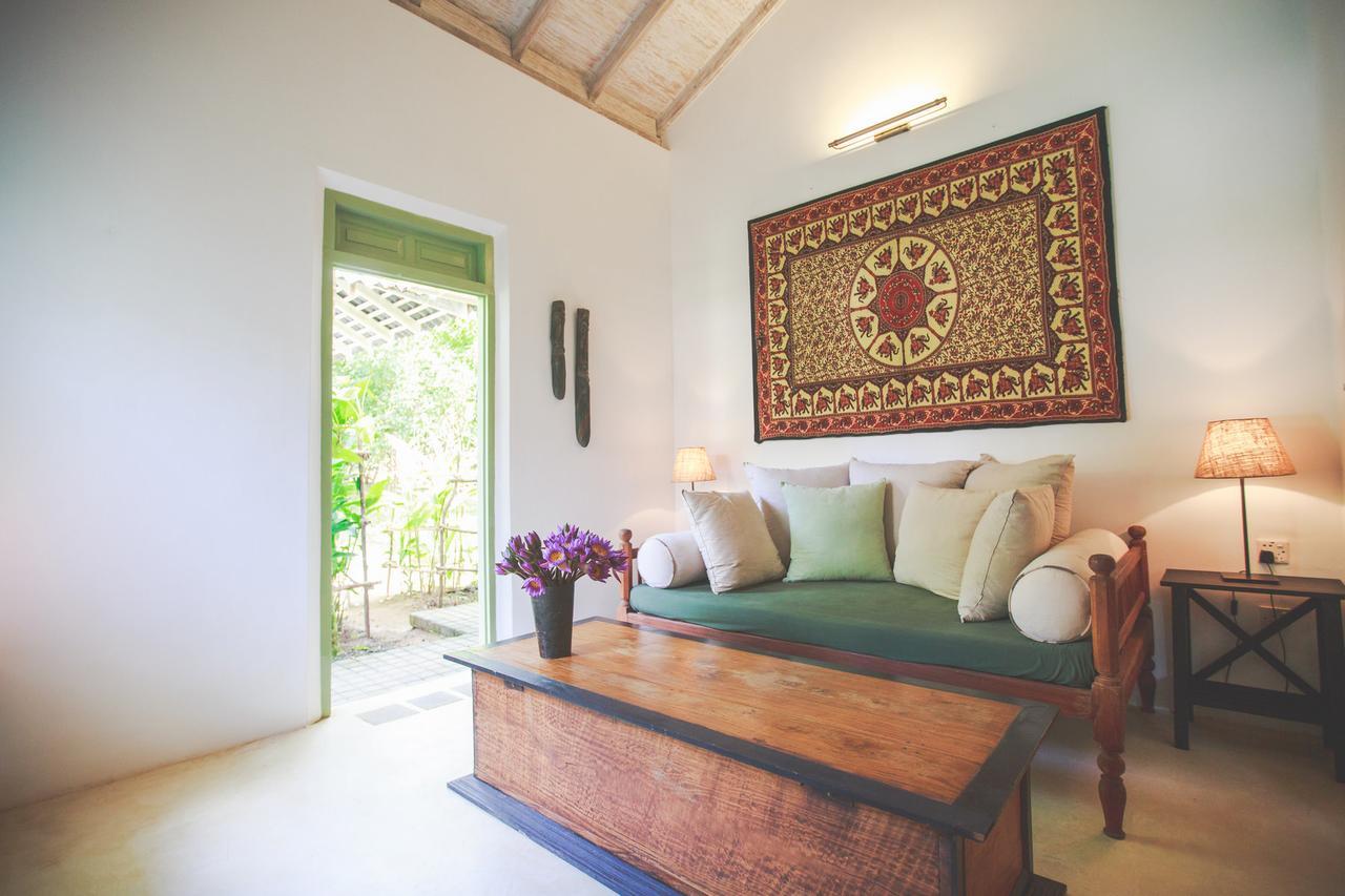 Karmel Villa Thalduwa Island - Five Bedroom Luxury Villa With Private Pool Ahangama Exteriör bild
